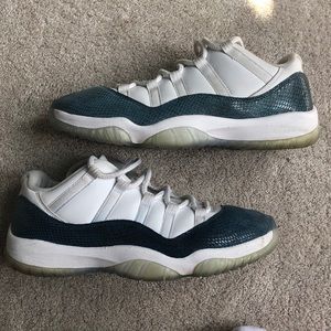 Jordan Retro 11 Navy Snake Skin Size 10
